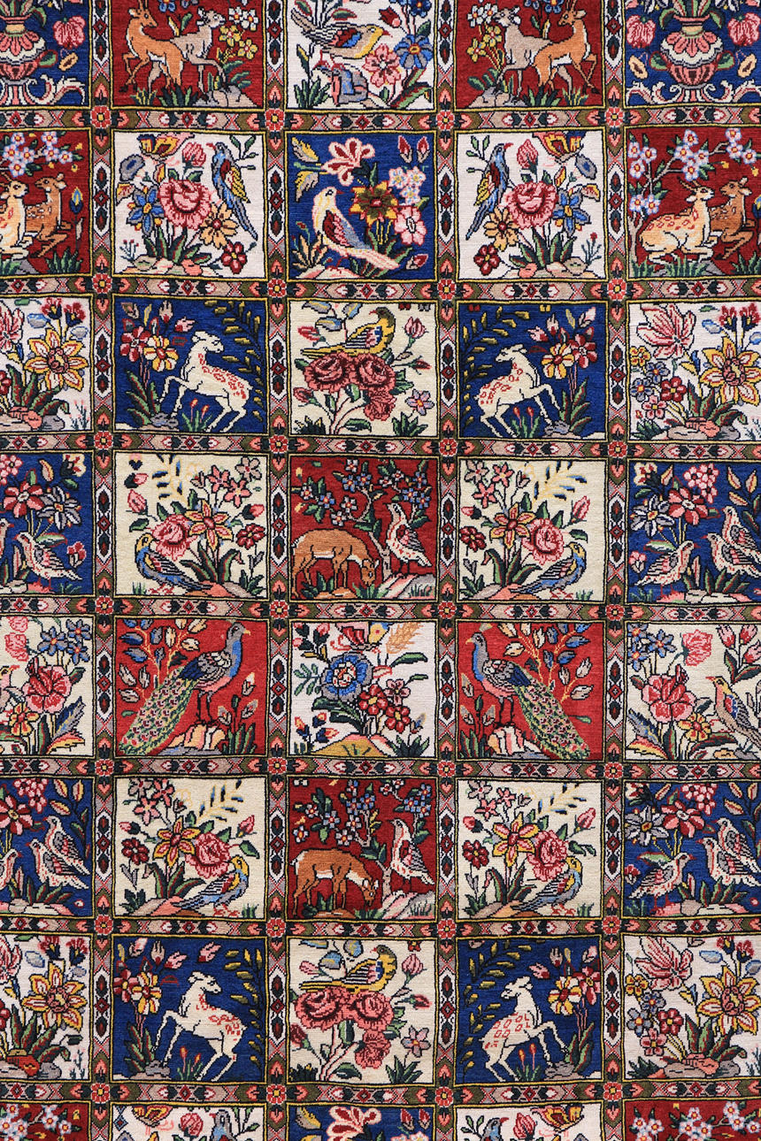 MATTA, Persisk, figural Baktiari, (fine) 300 x 204 cm.