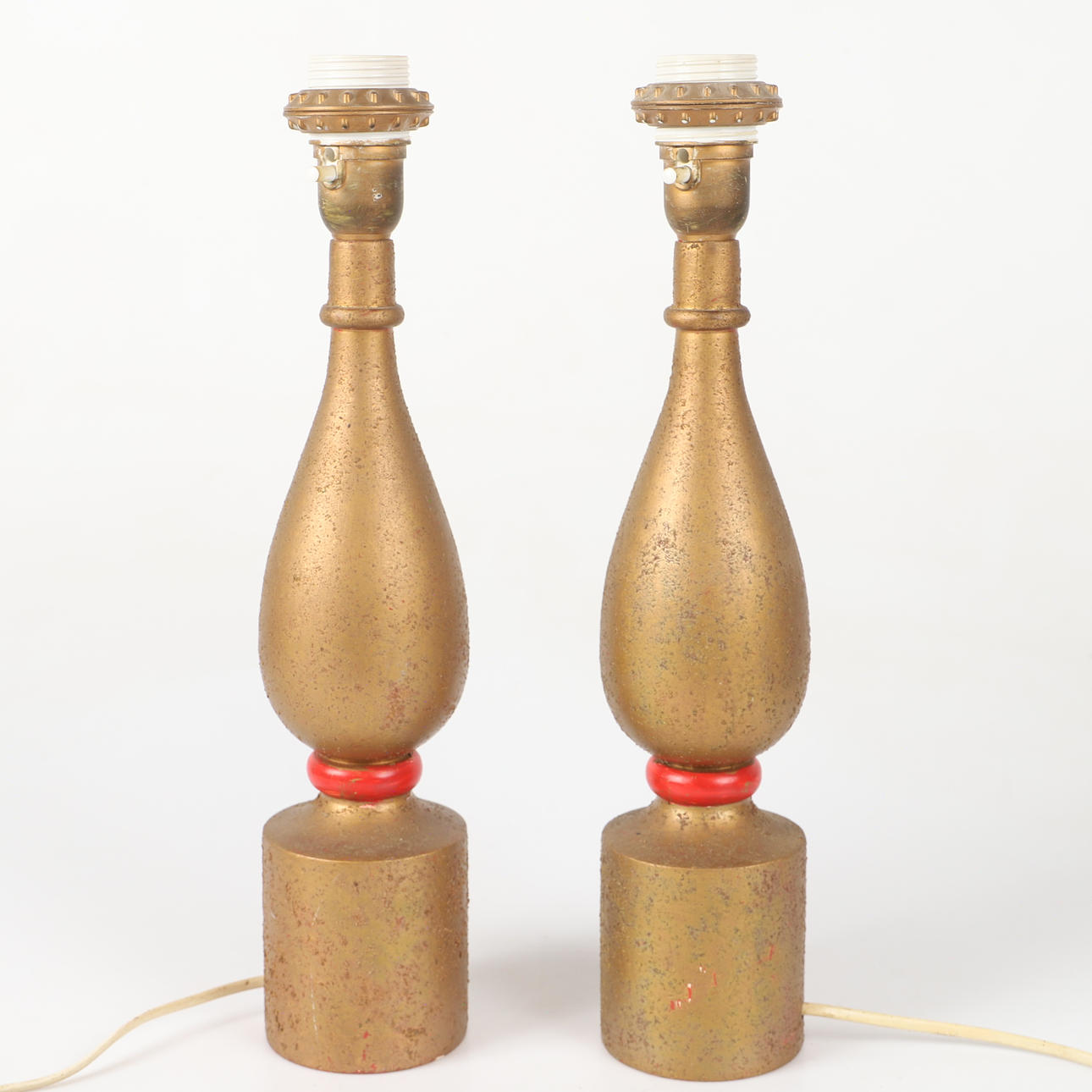 TABLE LAMPS, 1 pair, bronzed wood.