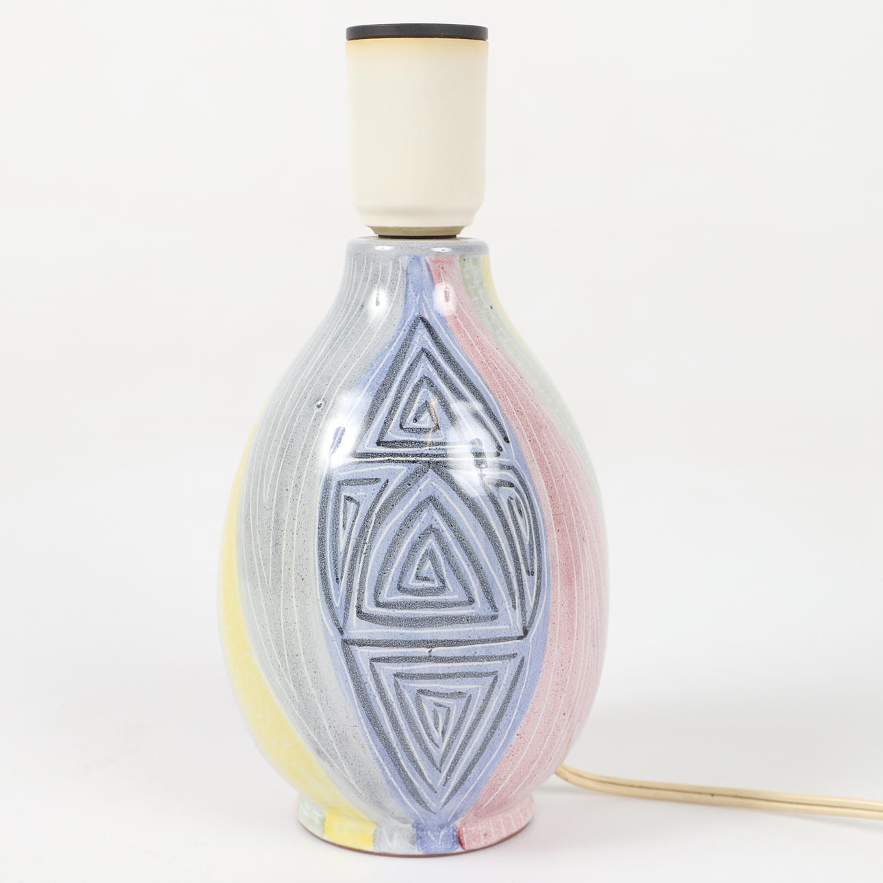 TABLE LAMP, porcelain, Laholm. Lighting & Lamps - Table Lamps - Auctionet