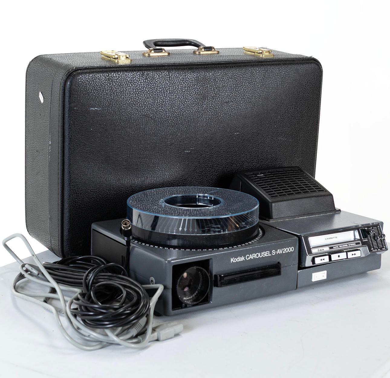 KODAK PROJECTOR CAROUSEL S-AV 2000.