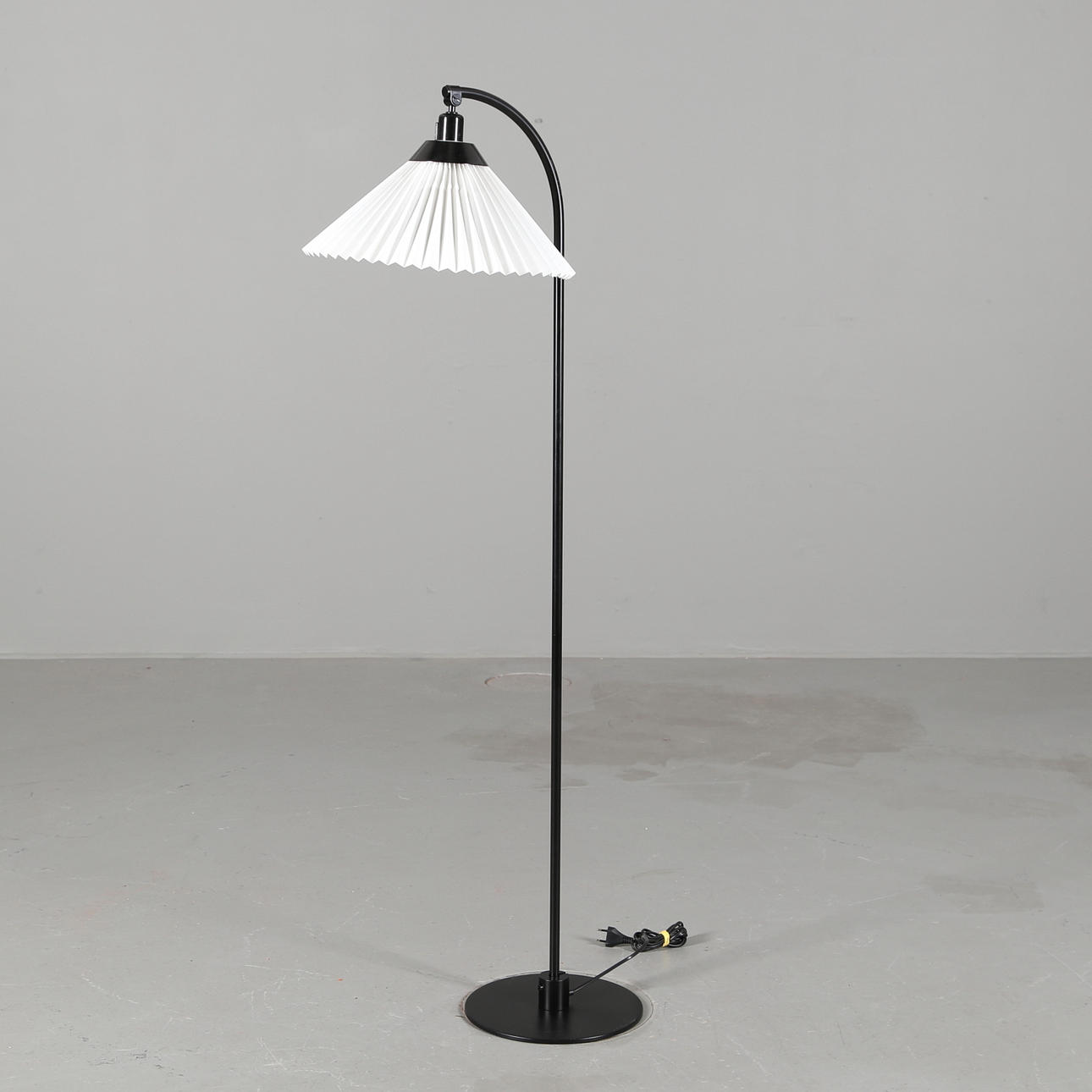 GOLVLAMPA, Flemming Agger för Le Klint.