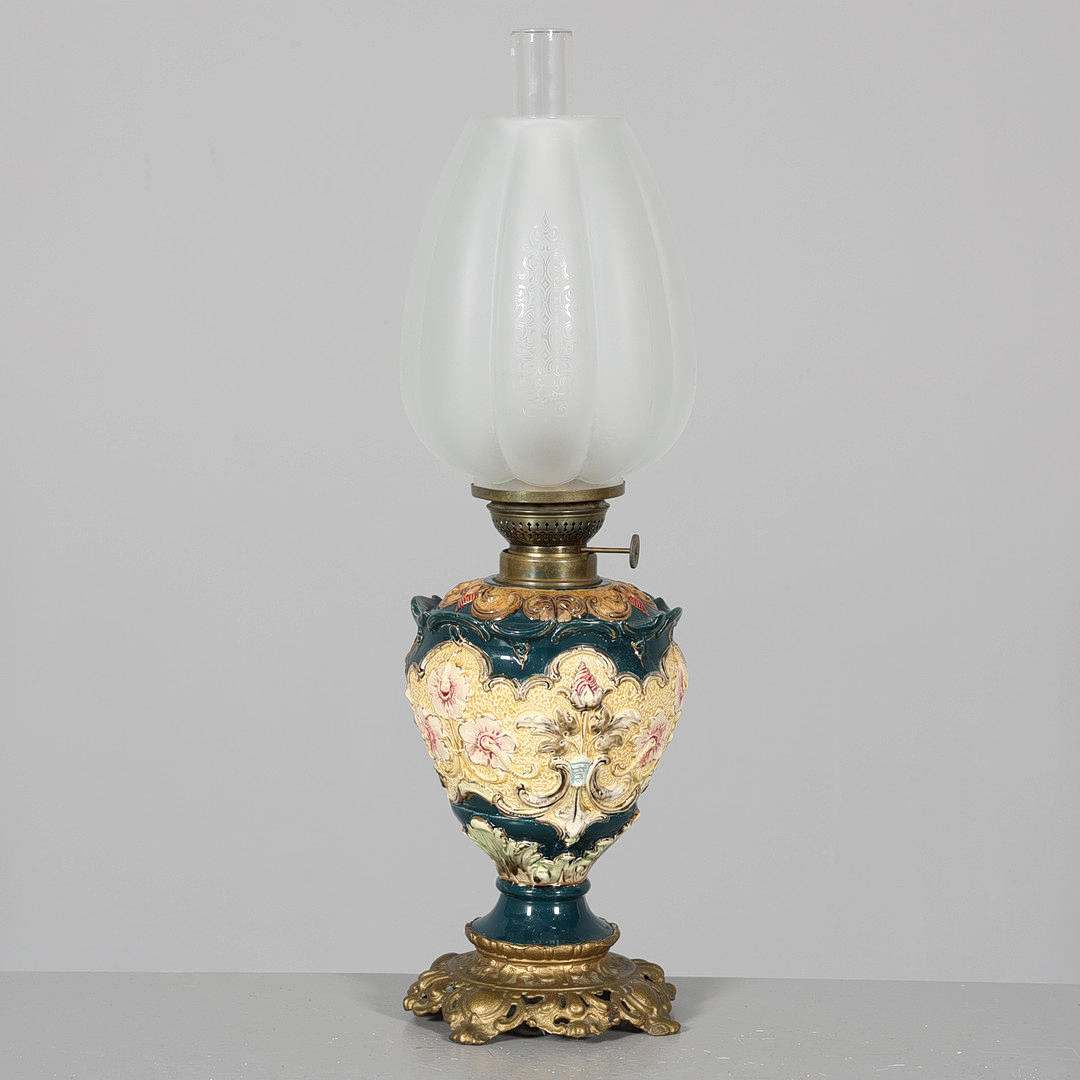 TABLE KEROSENE LAMP, majolica.