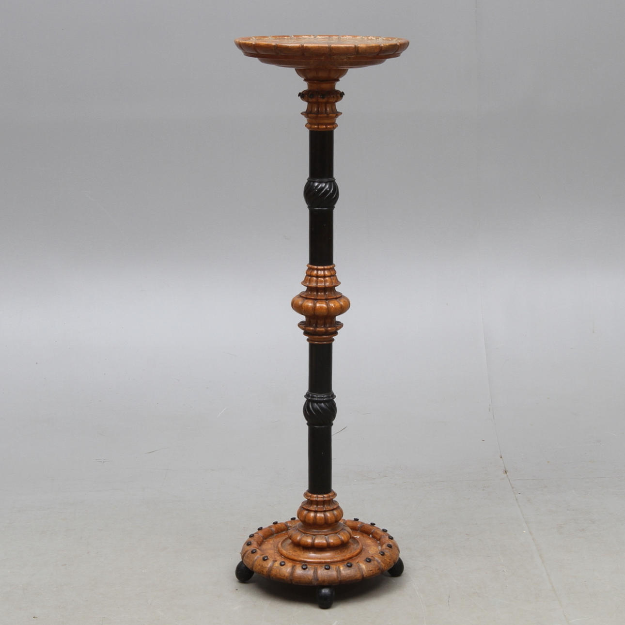 PIEDESTAL, barockstil, märkt C.O.F Widén Möbelsnickare Stockholm, 1800-tal.