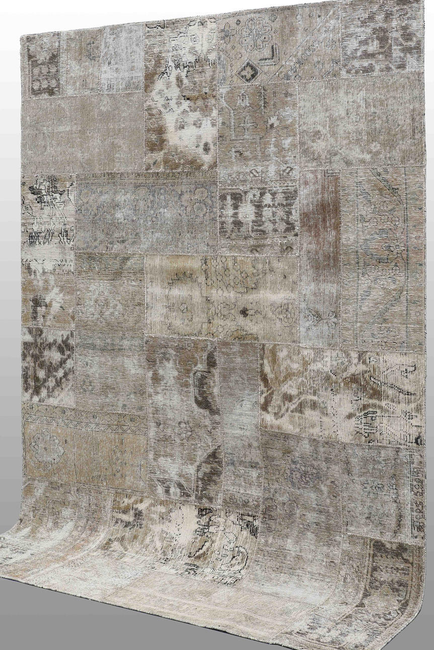 MATTA, ljus patchwork vintage, 275 x 186 cm.