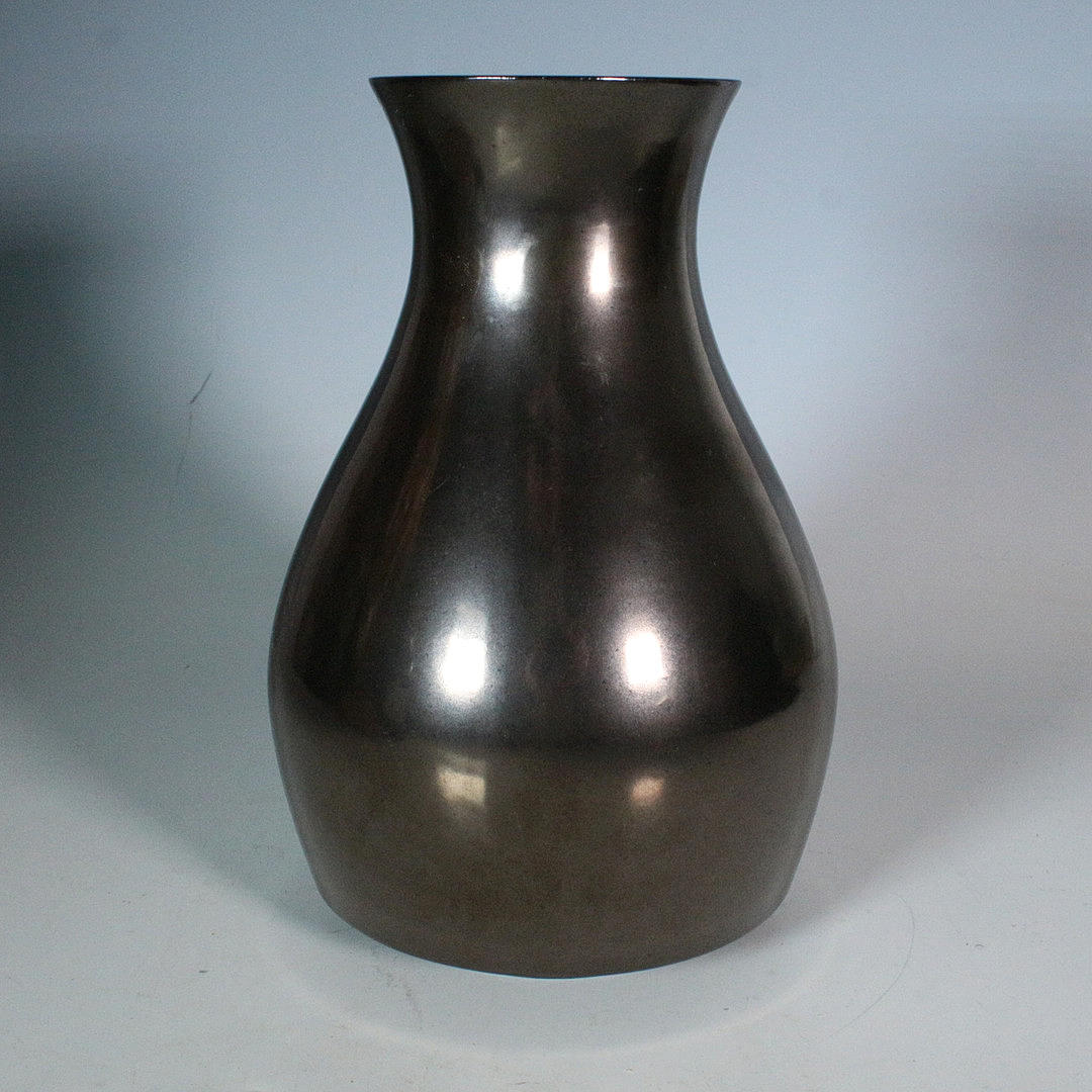 RON ARAD. Vas, modell ”JIVE” för COR UNUM, 1990-tal.