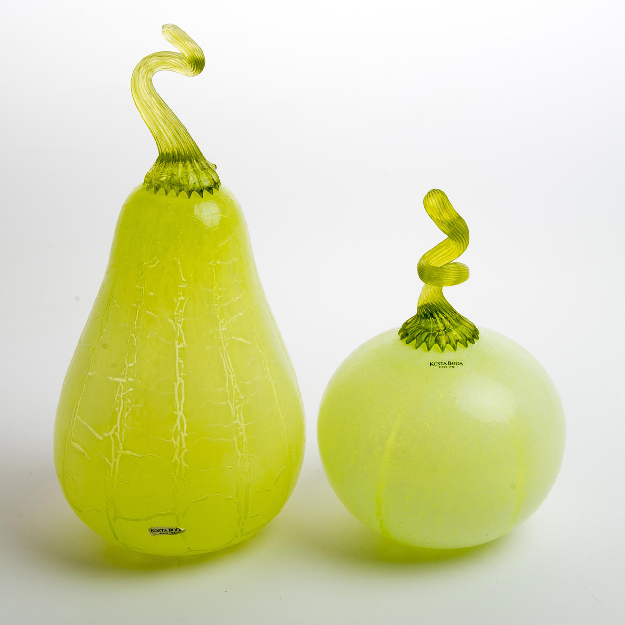 SKULPTURER, 2 stycken, "Winter Garden", Gunnel Sahlin, Kosta Boda.