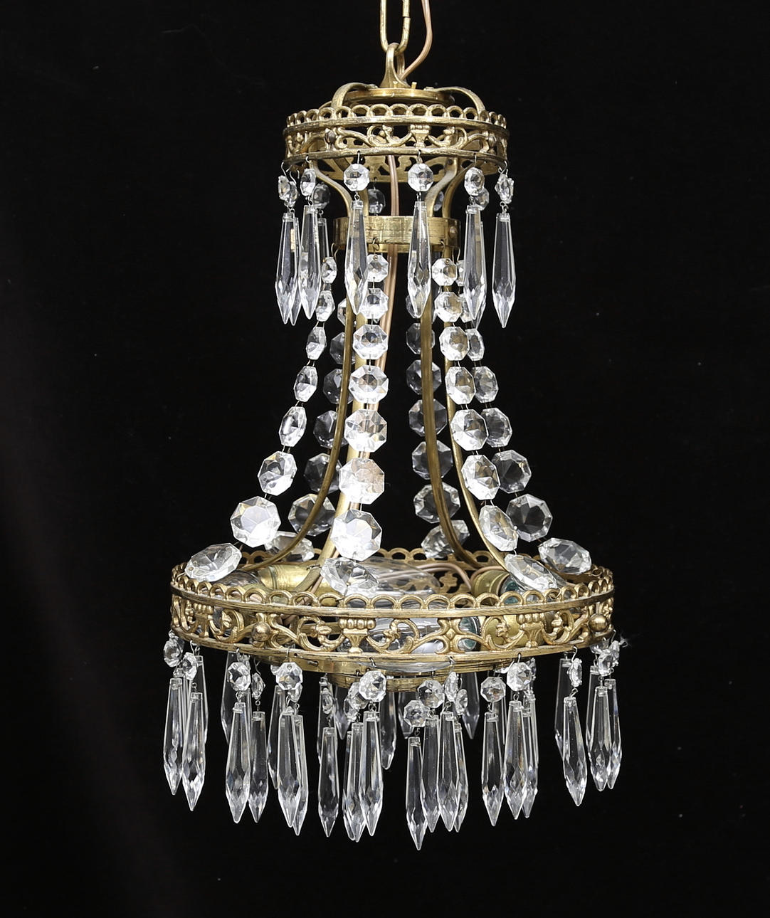 LJUSKRONA, empirstil, 1900-tal.