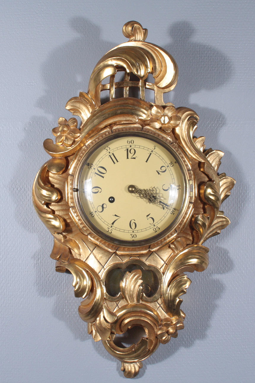 VÄGGUR, sk guldpendyl, rokokostil, 1900-tal.