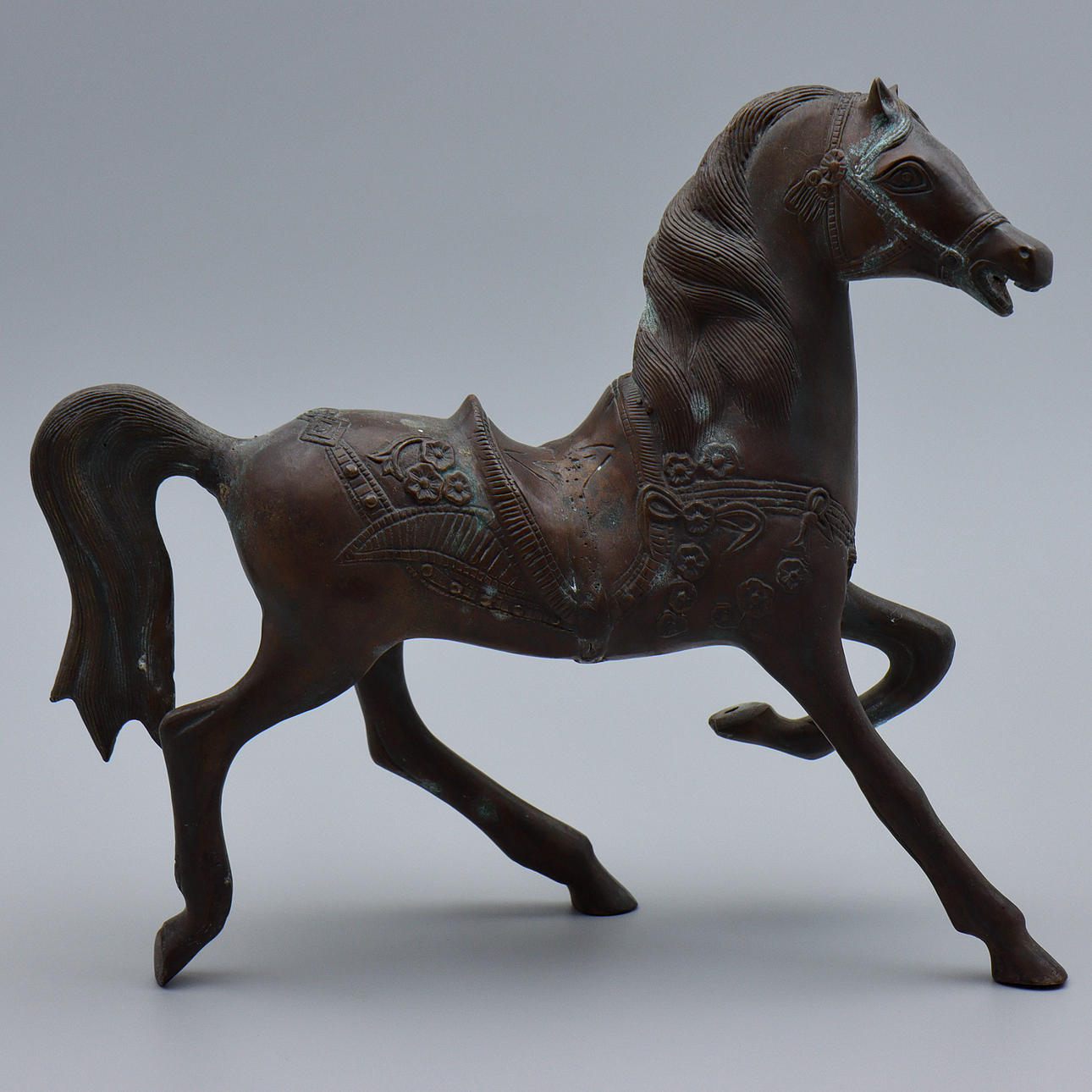 SKULPTUR, BRONS, HÄST (28cm) 1900-TAL.