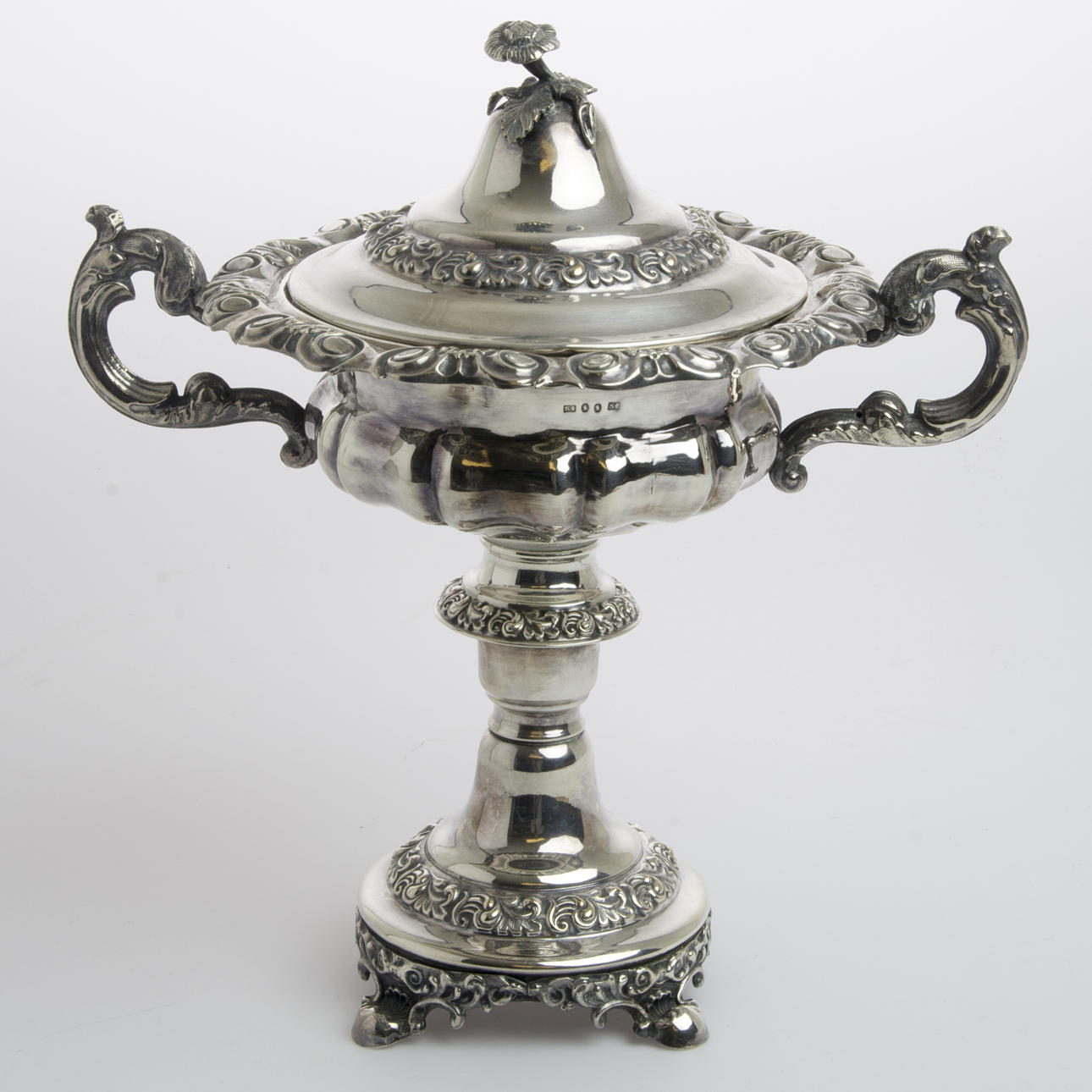 SOCKERSKÅL, nysilver, England, rokokostil.