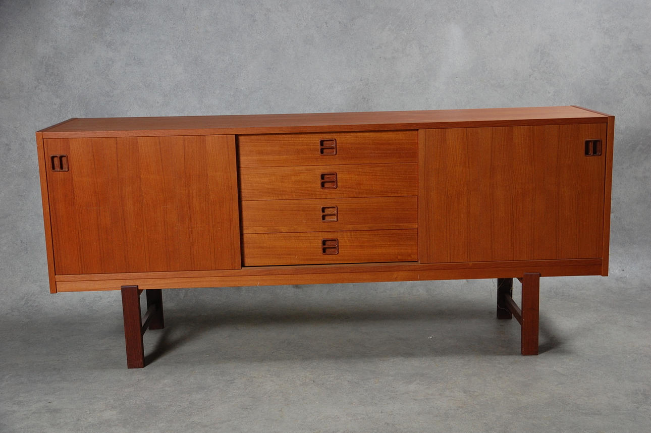 SIDEBOARD, 1960-tal.