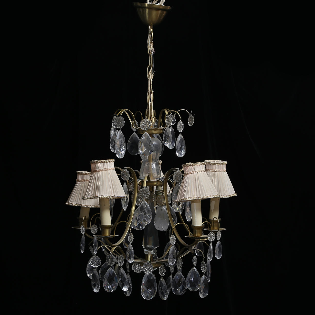 ROCOCO CRYSTAL CHANDELIER, 1940S/1950S.