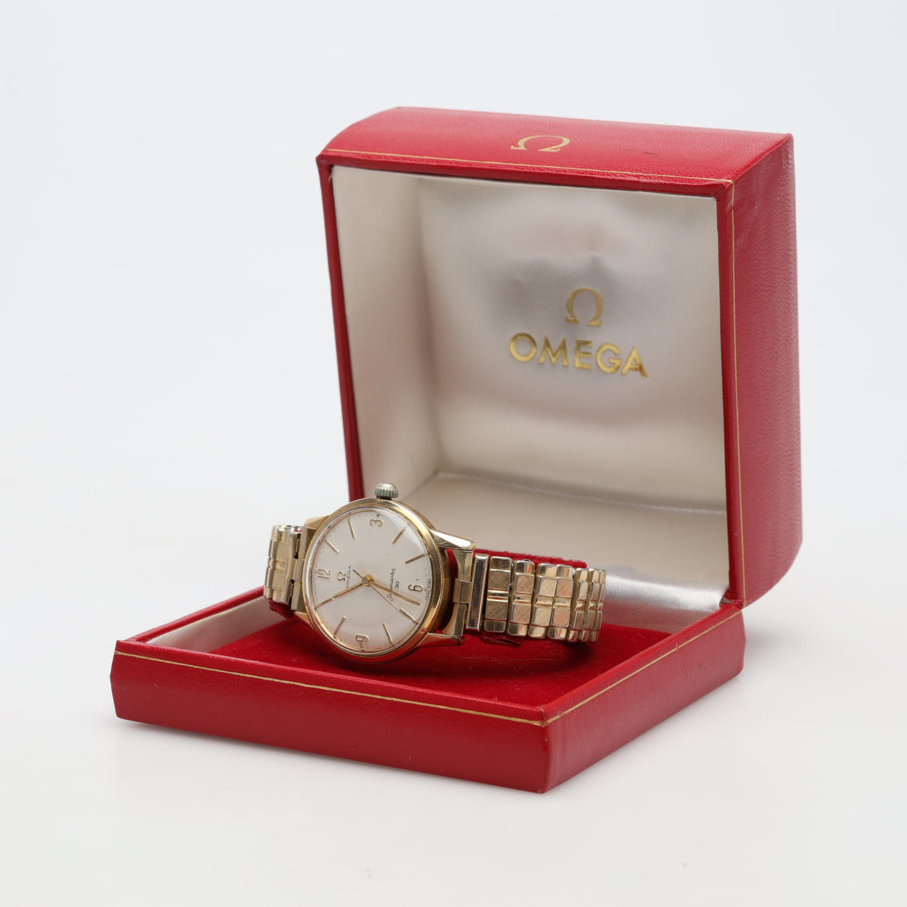 ARMBANDUR Omega Seamaster 30, manuell.