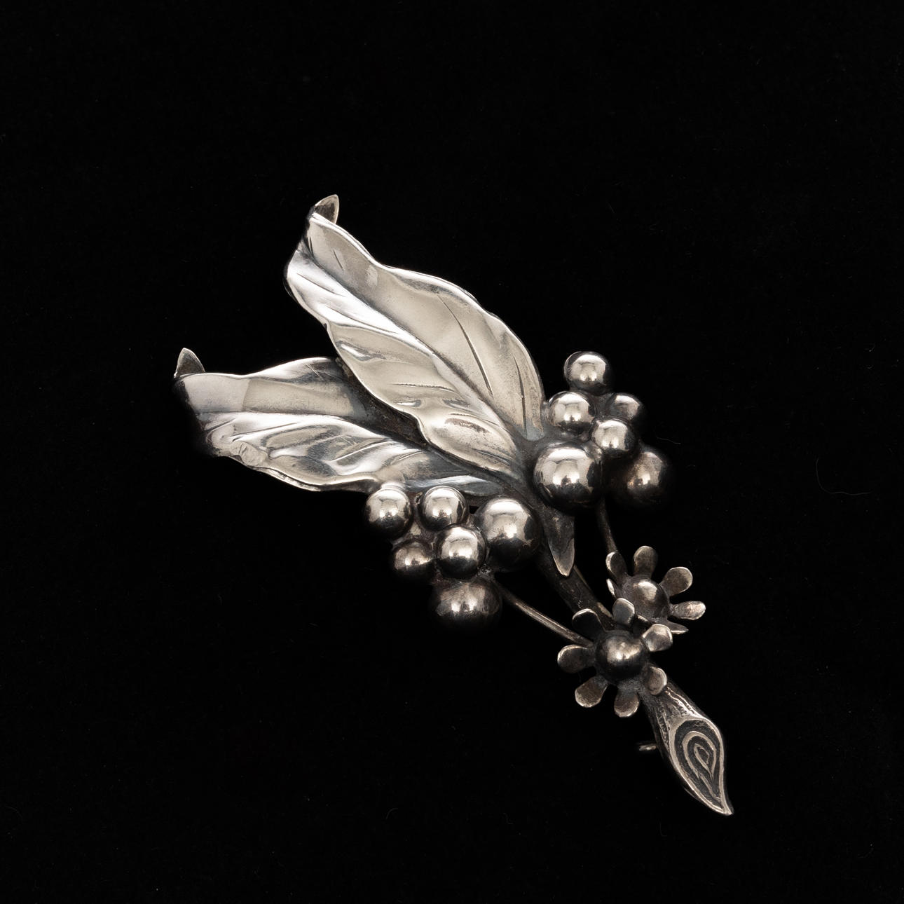 BROOCH, Silver.