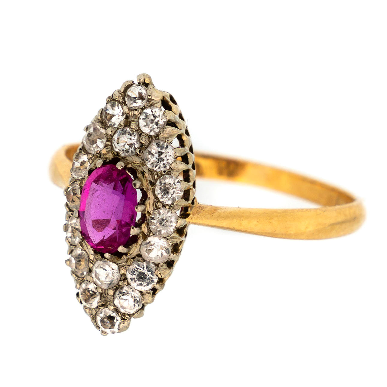 A 18K gold ring, Rosa-stone, 20th century.