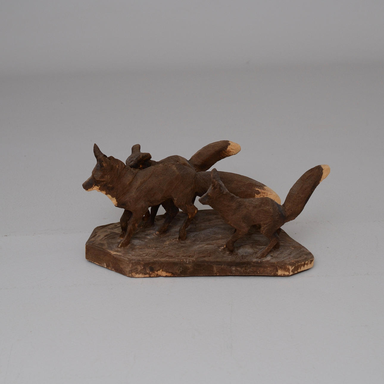 ERIK REIMHULT. FIGURGRUPP, RÄVFAMILJ.