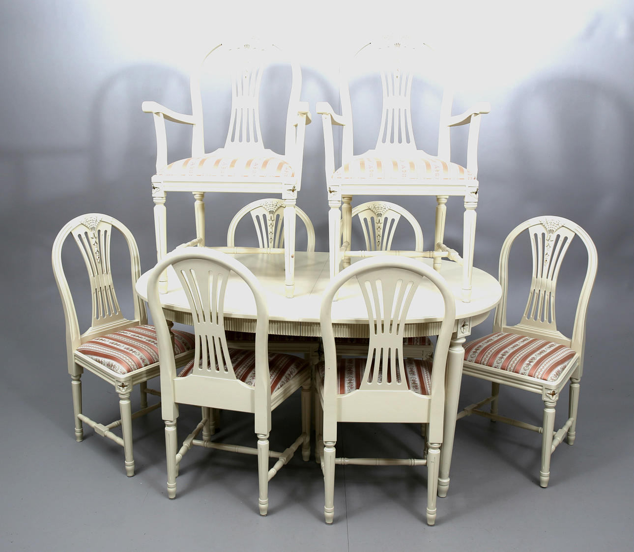 MATSALSMÖBEL, antikvit, 11 delar, gustaviansk stil, 1900-talets andra hälft.