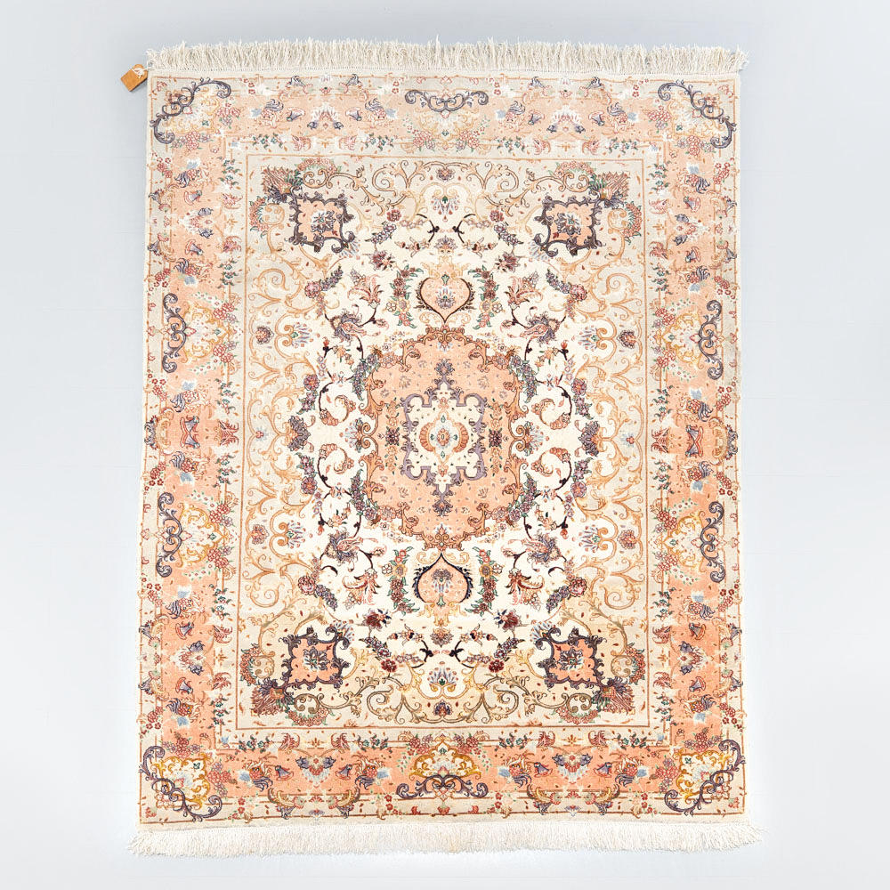 ORIENTAL RUG “Täbriz” Silk 20th century.