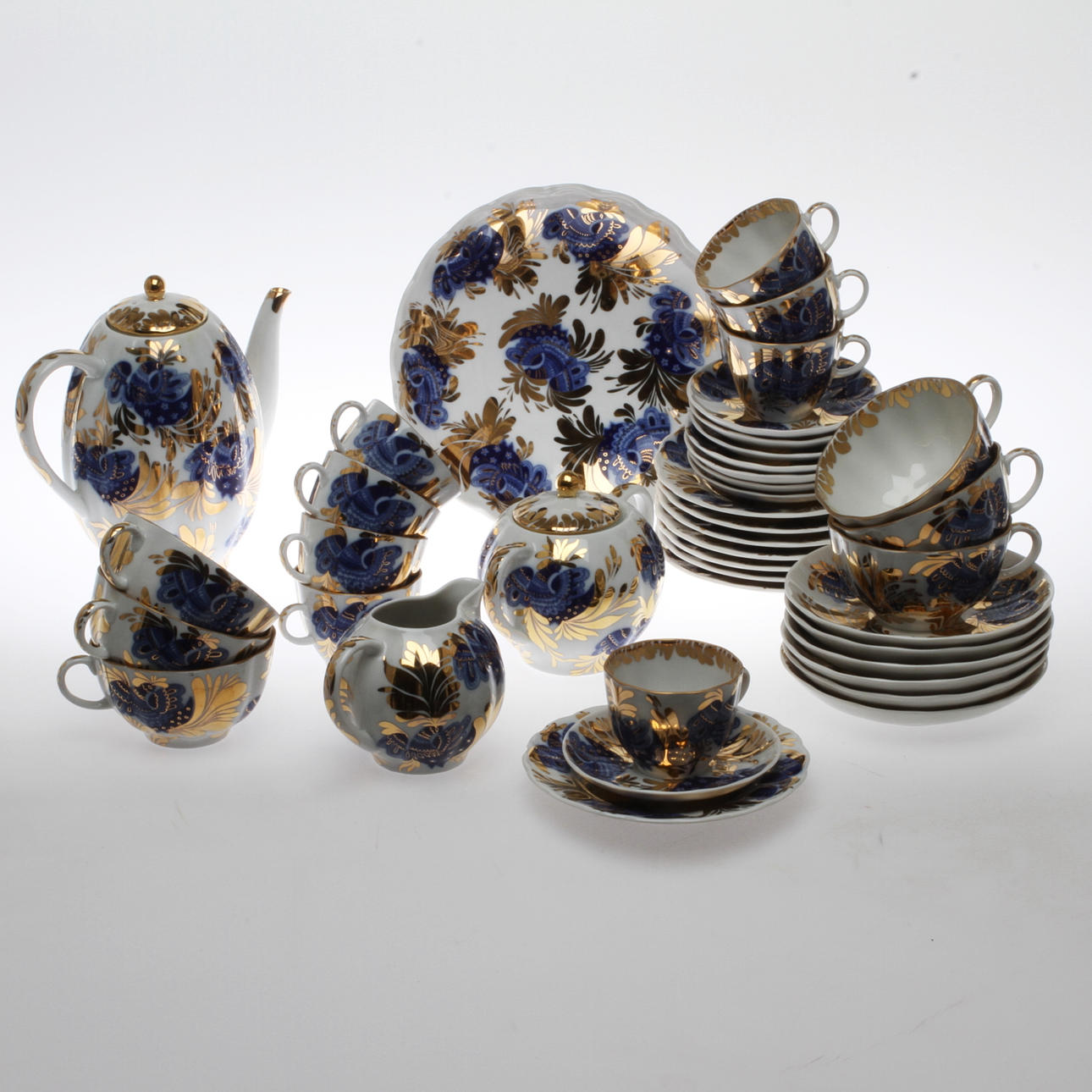 TE- OCK KAFFESERVISDELAR,26 delar, porslin, "Golden Garden", Lomonosov, USSR.