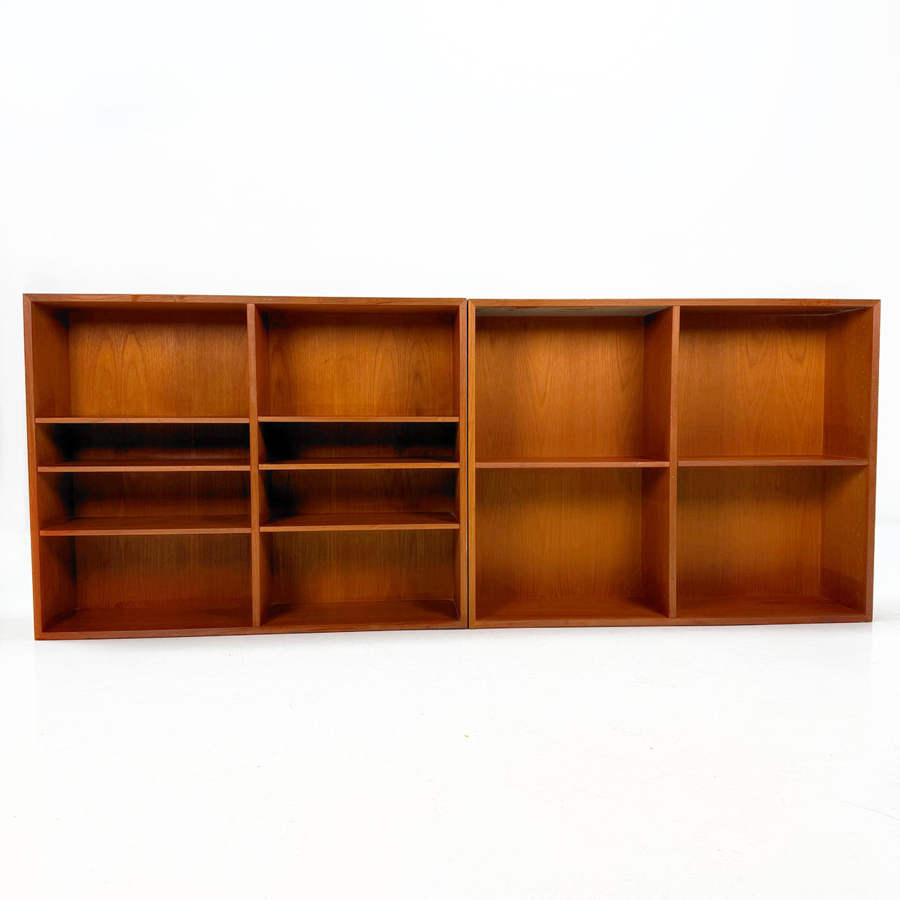 HYLLOR /VÄGGHYLLOR, TROEDS ”Domi12”, Nils Jonsson, Svensk design ...