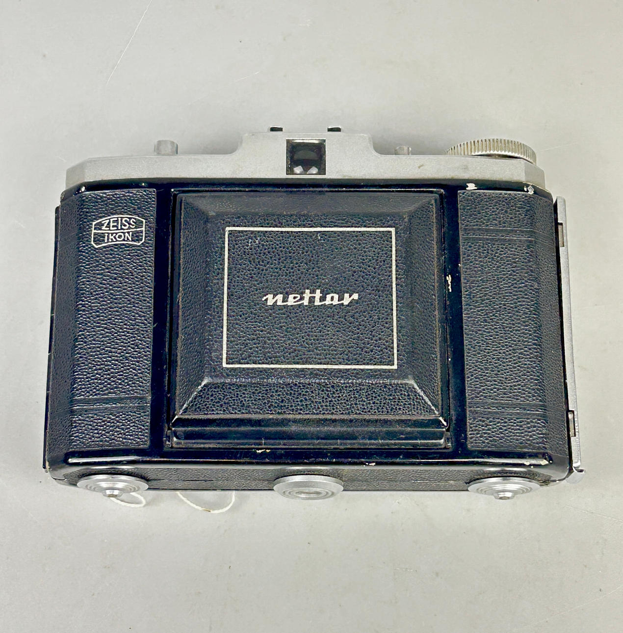 ZEISS IKON NETTAR CAMERA.