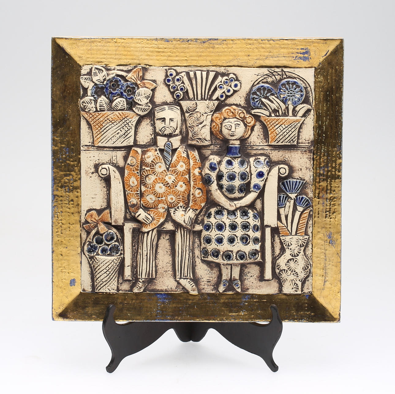 LISA LARSON. stengods, väggplakett, "Jubileum", Gustavsberg.