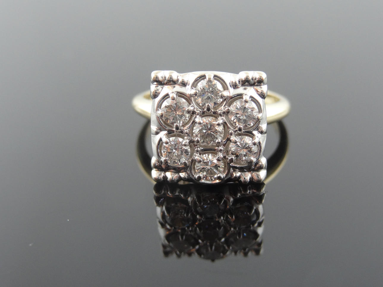ART DECO DESIGN DIAMANTRING 1,05cts 14k guld.