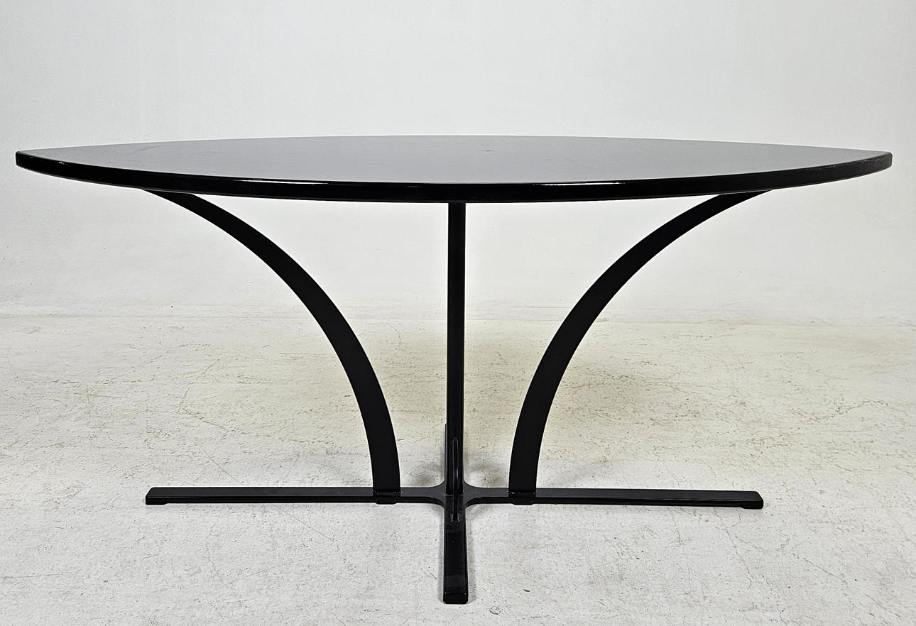 GÖRAN AHLBERG. Coffee table, “Onyx”, Tulede Design.
