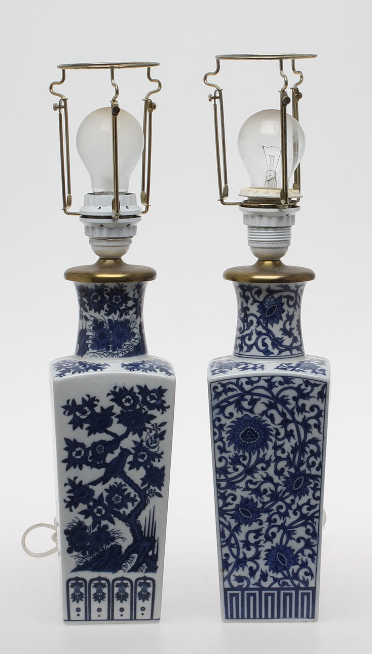 BORDSLAMPOR, 2 st, porslin, Kina.