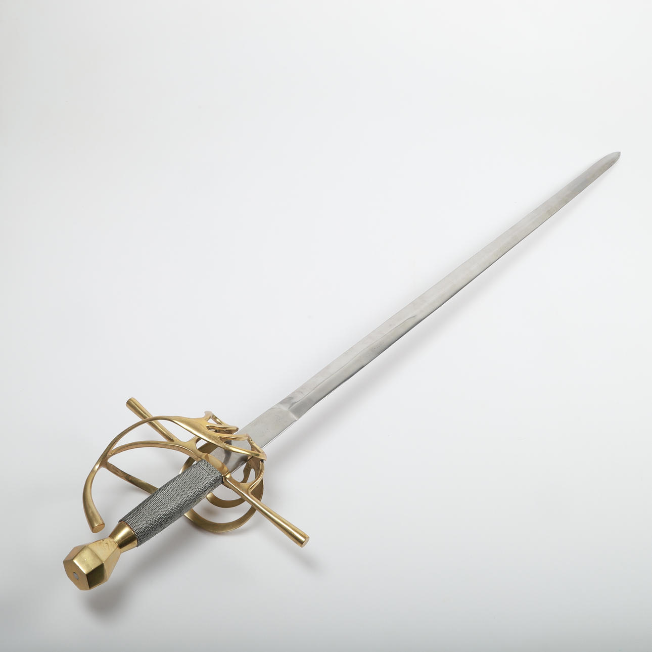 RENAISSANCE SWORD, Rapier, replica after 1600's model.