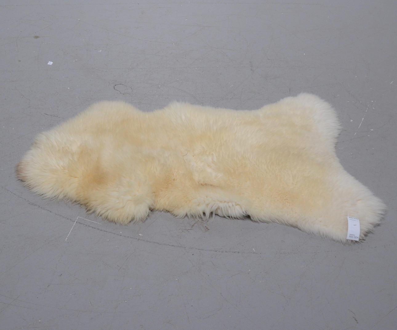 FÅRSKINN, vitt.