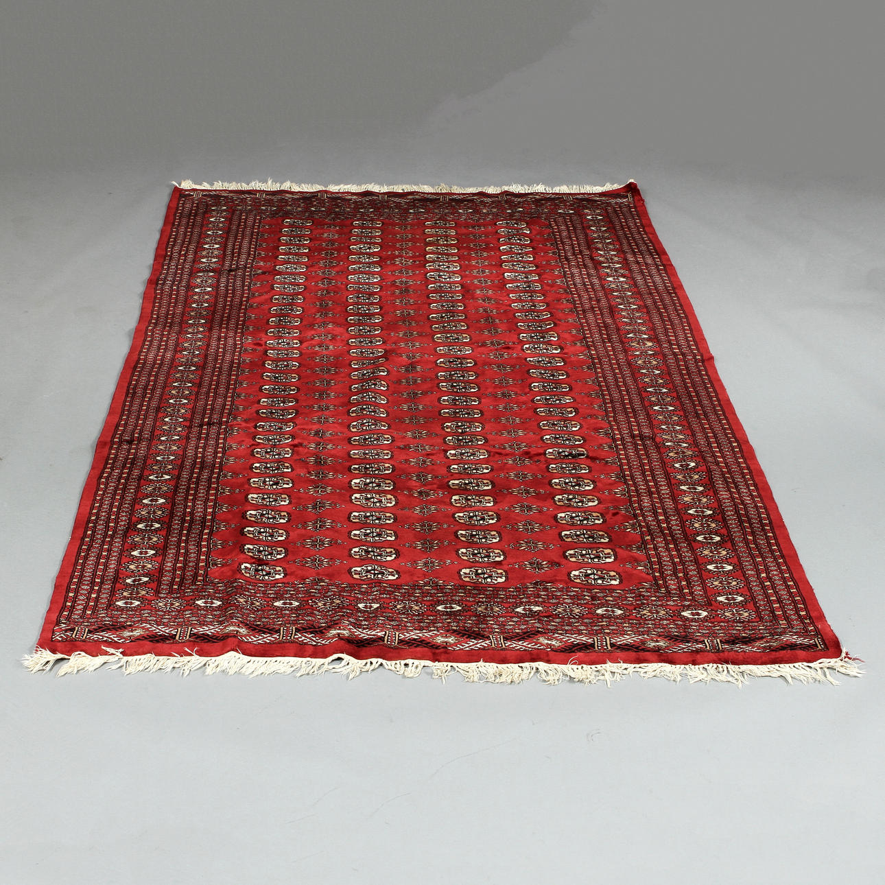 MATTA, Bochara, orientalisk, 270x182 cm.