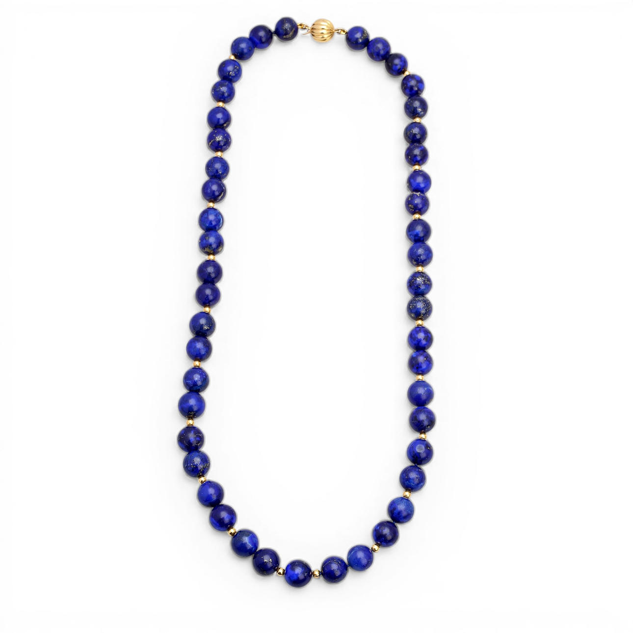 Gold and lapis lazuli beads necklace.