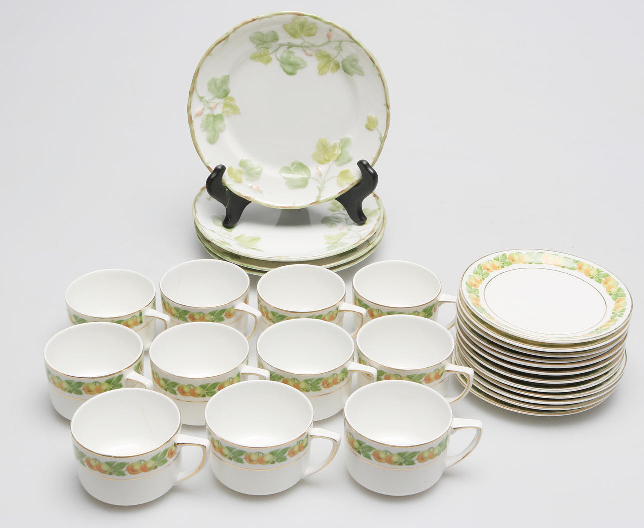 SERVISDELAR, 28 st, porslin, växtdekor, Rörstrand, 18/1900-tal.