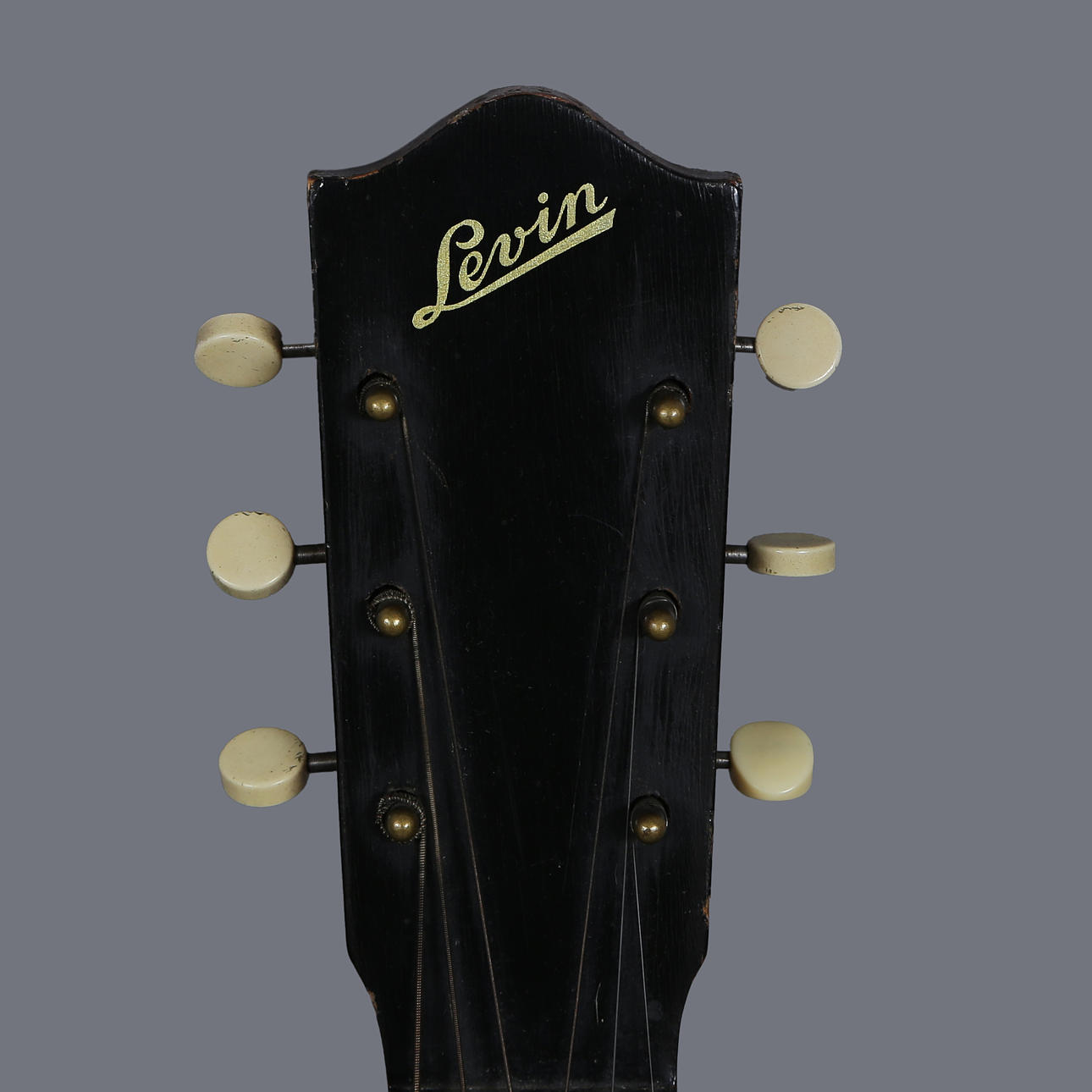 HERMAN CARLSON LEVIN, SMALL ACOUSTIC GUITAR, S/N 98598. Collectables ...