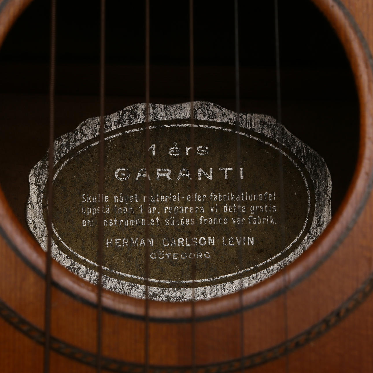 HERMAN CARLSON LEVIN, SMALL ACOUSTIC GUITAR, S/N 98598. Collectables ...