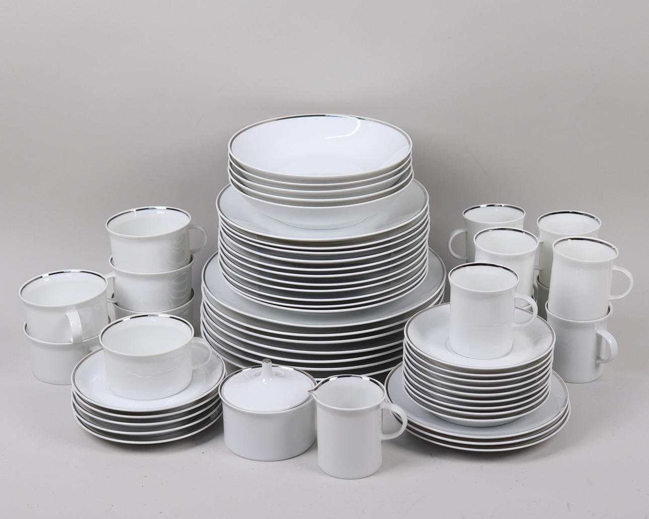 DINNERWARE, Rosenthal, Studio-Linie, porcelain, 57 pieces.
