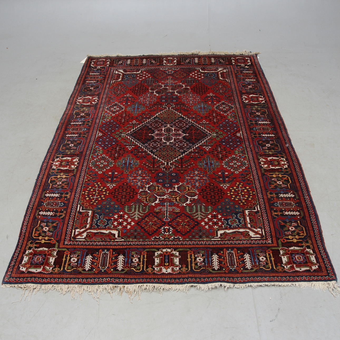 MATTA, orientalisk, ca 203 x 135 cm.