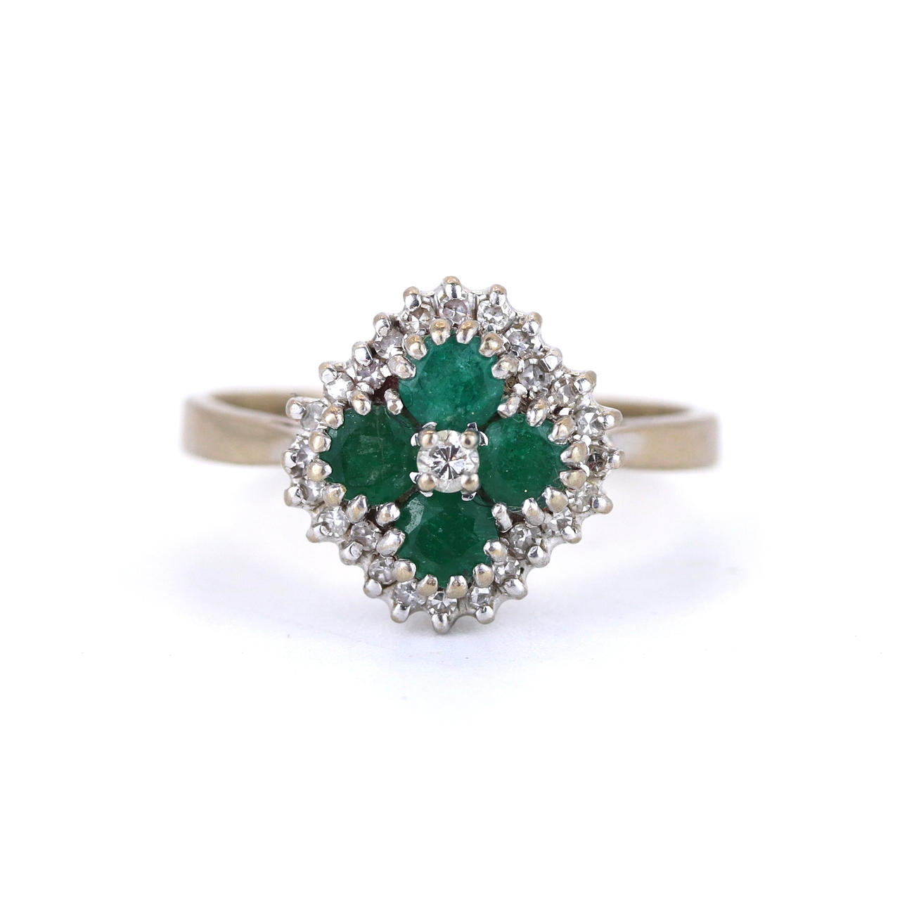 18CT EMERALD AND DIAMOND RING.