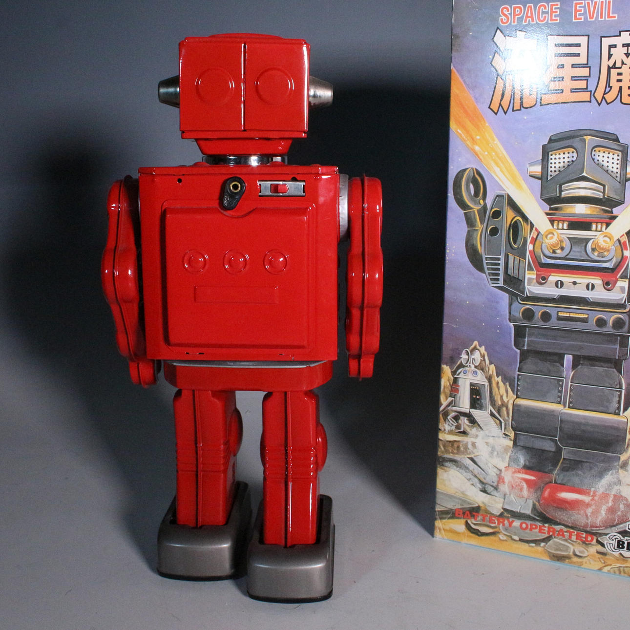 METAL HOUSE. “Space Evil Robot” tin toy, made in Japan, 2000s