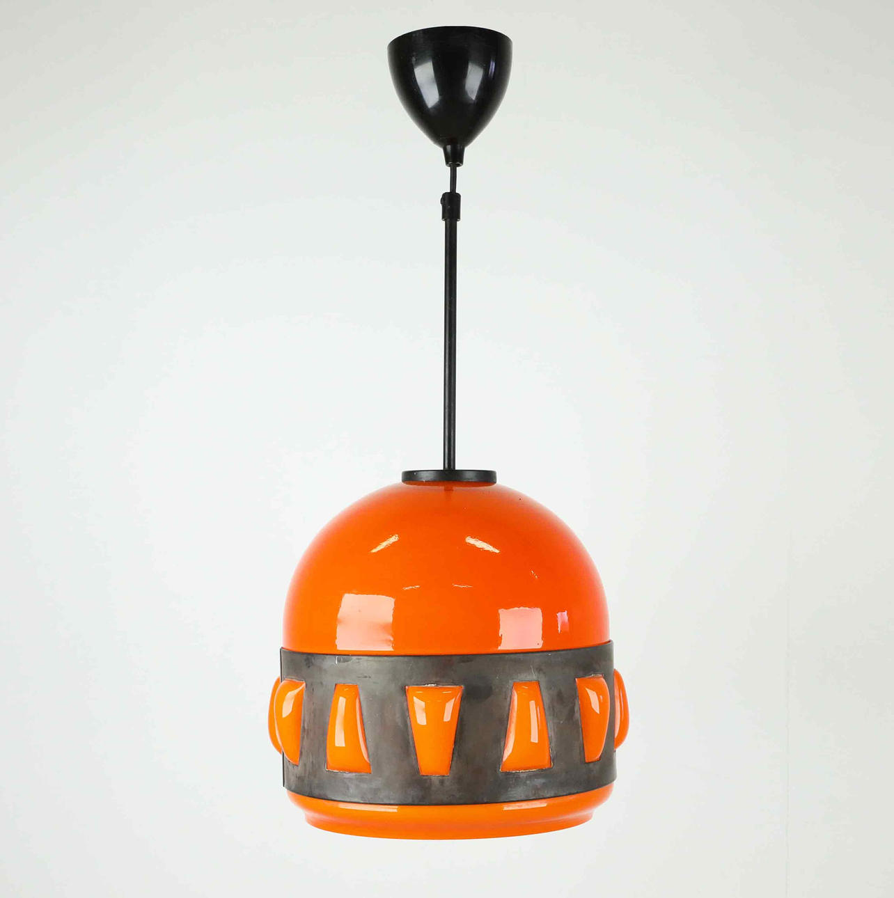 A ceiling lamp, “Glow”, IKEA, Designed 1969.
