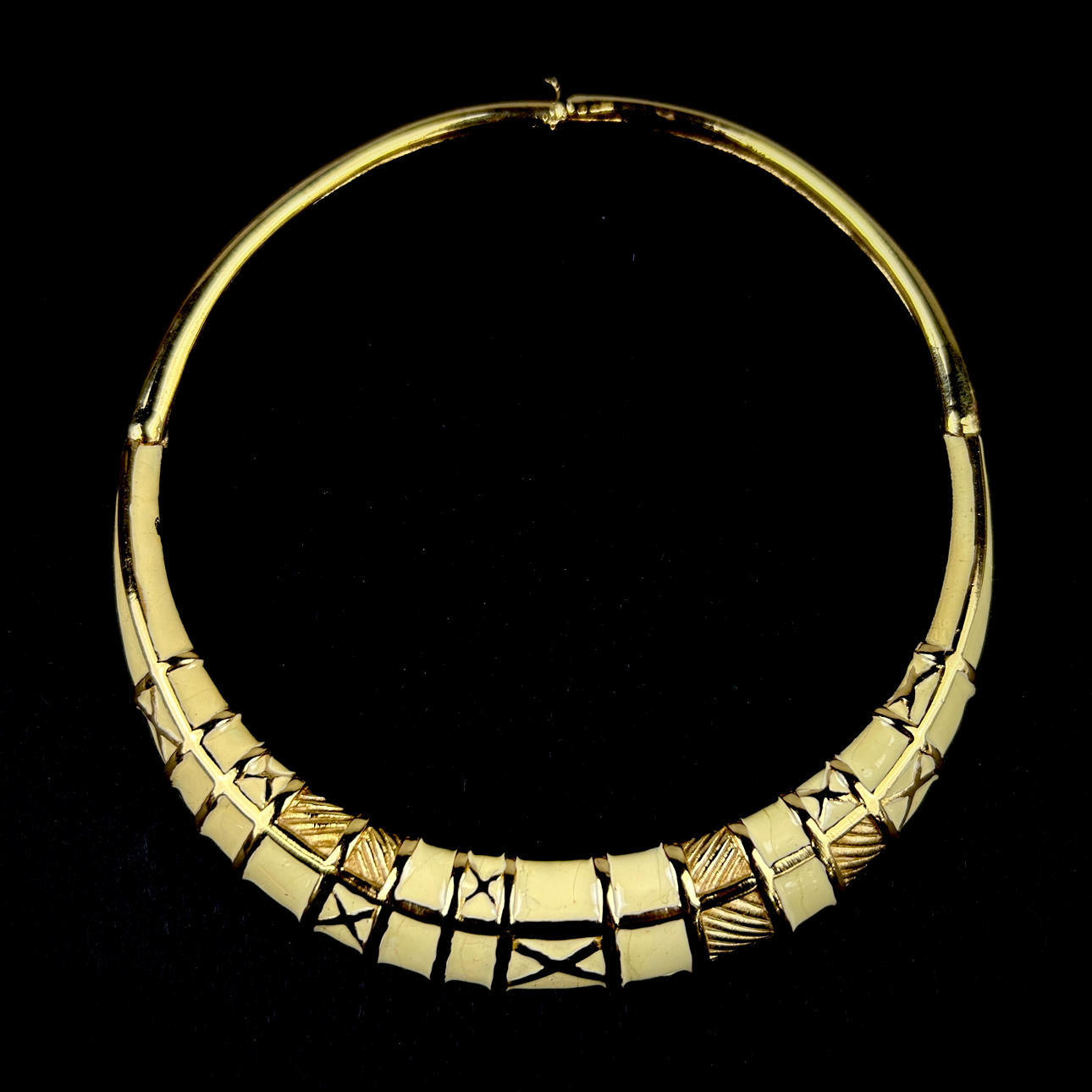 LANVIN PARIS NECKLACE.