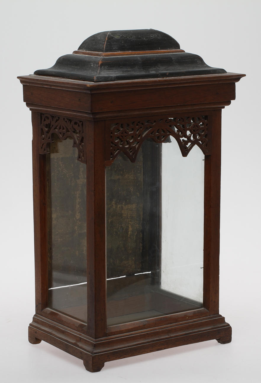 MONTERSKÅP/RELIKSKÅP, 1800-tal.