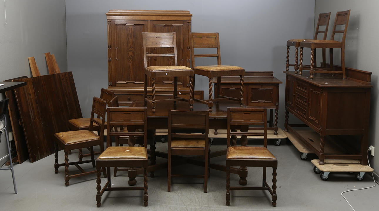 MATSALSMÖBEL, 15 delar, barockstil, tidigt 1900-tal.