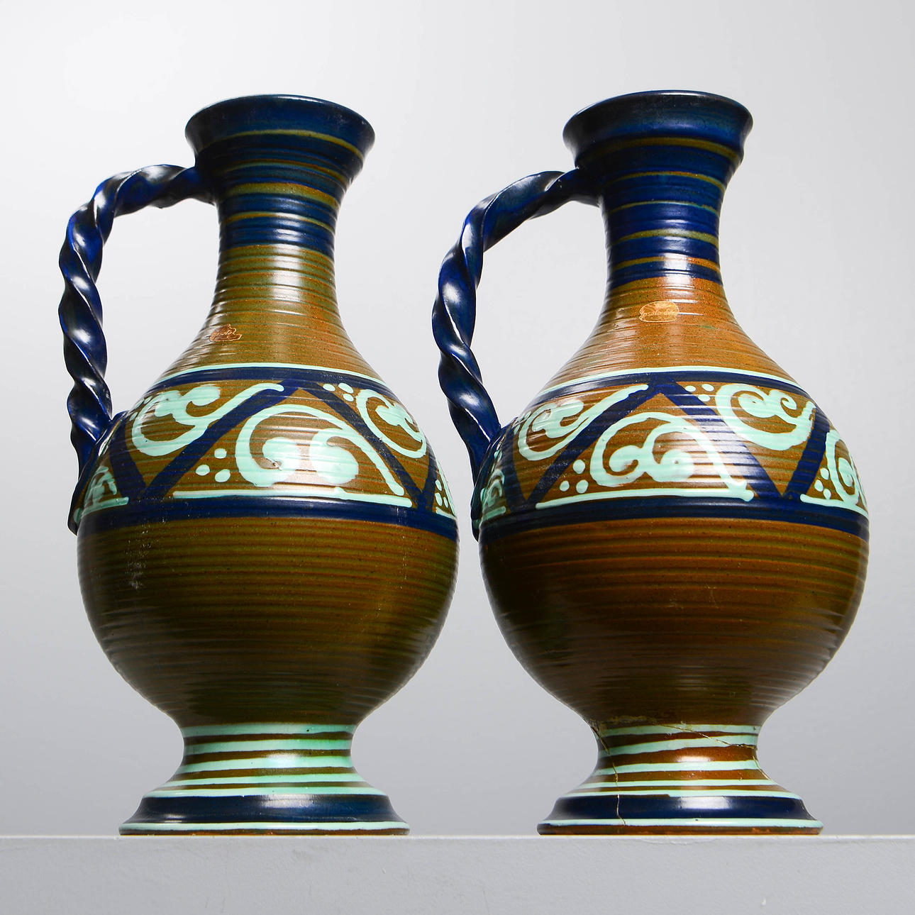 Two HÄNKELVASES, Uppsala Ekeby, 1923-1938.
