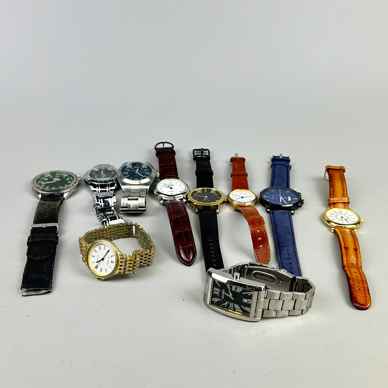 MIXED WATCHES.