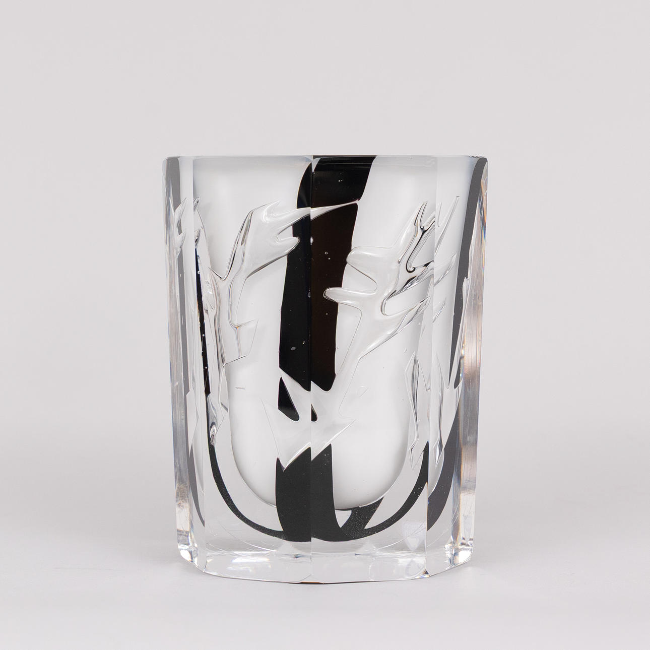 OLLE ALBERIUS. Vase Ariel 1990 (14-30), signed and dated --90.