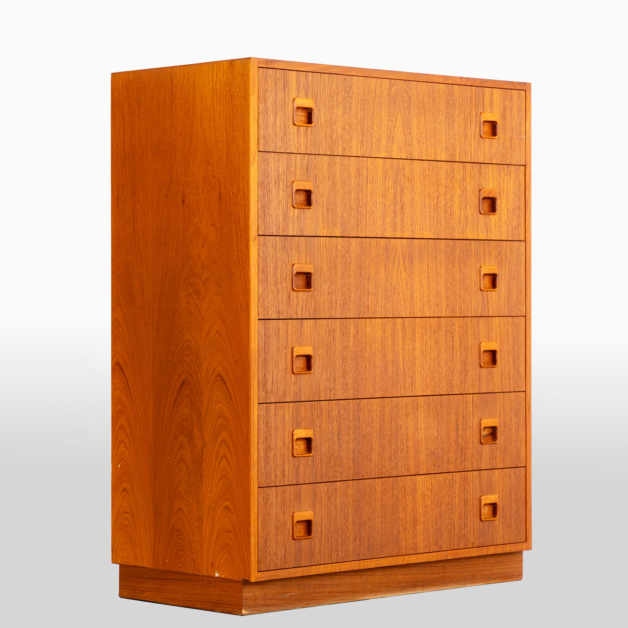 Teak byrå, 6 lådor, Danmark.