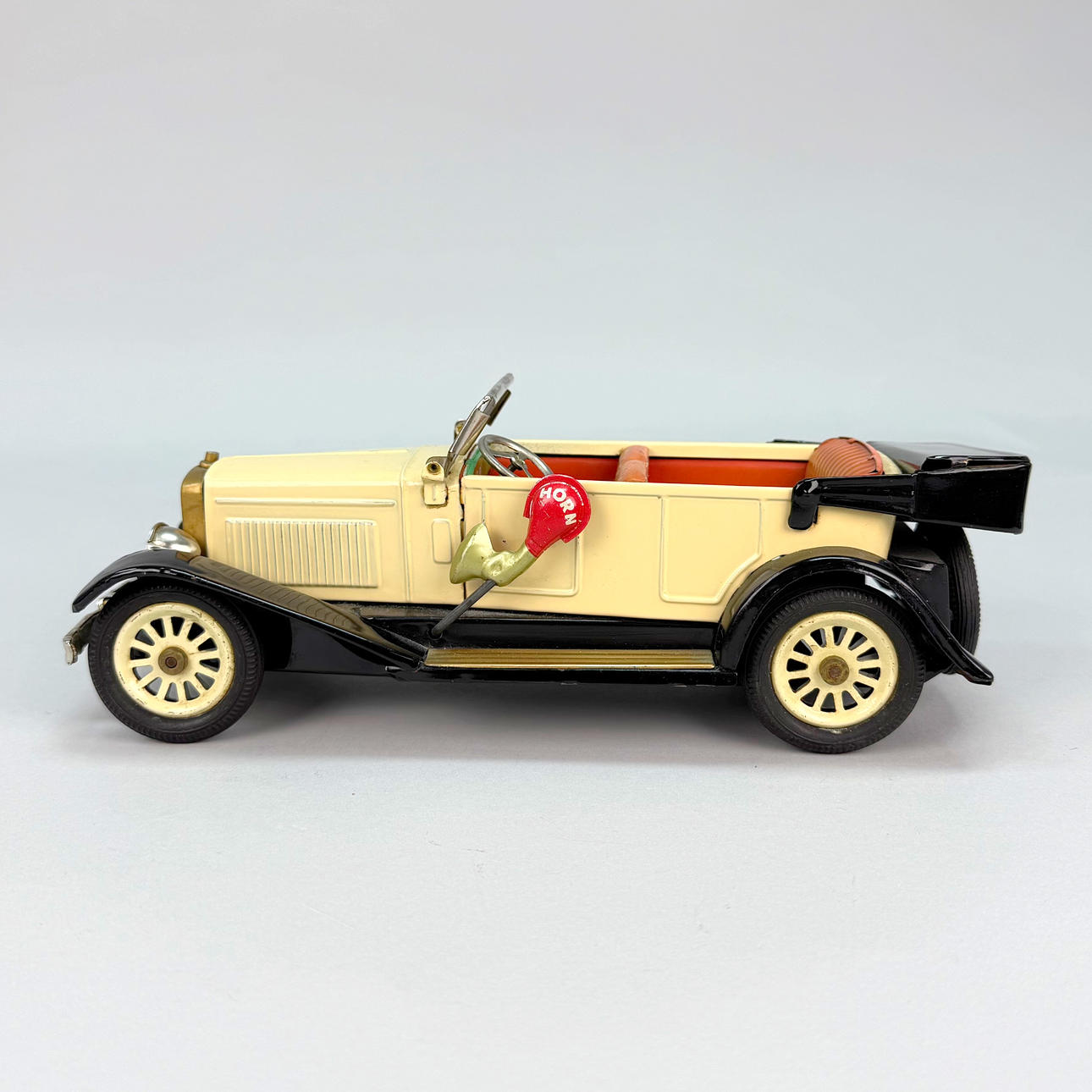 MODEL CAR -Sheet Japan 60/70 numbers.