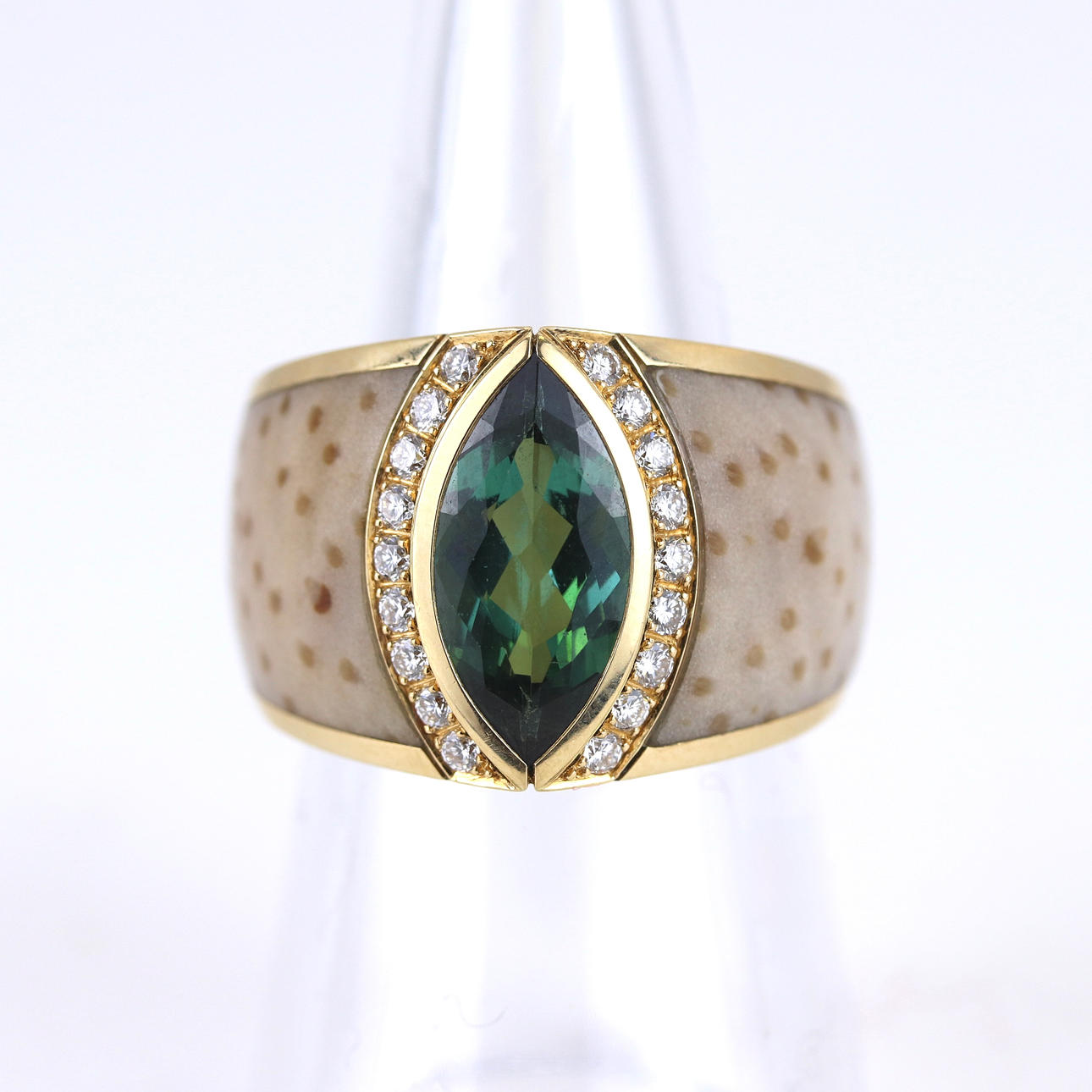 VERY HEAVY 18CT ENAMELLED TOURMALINE RING.